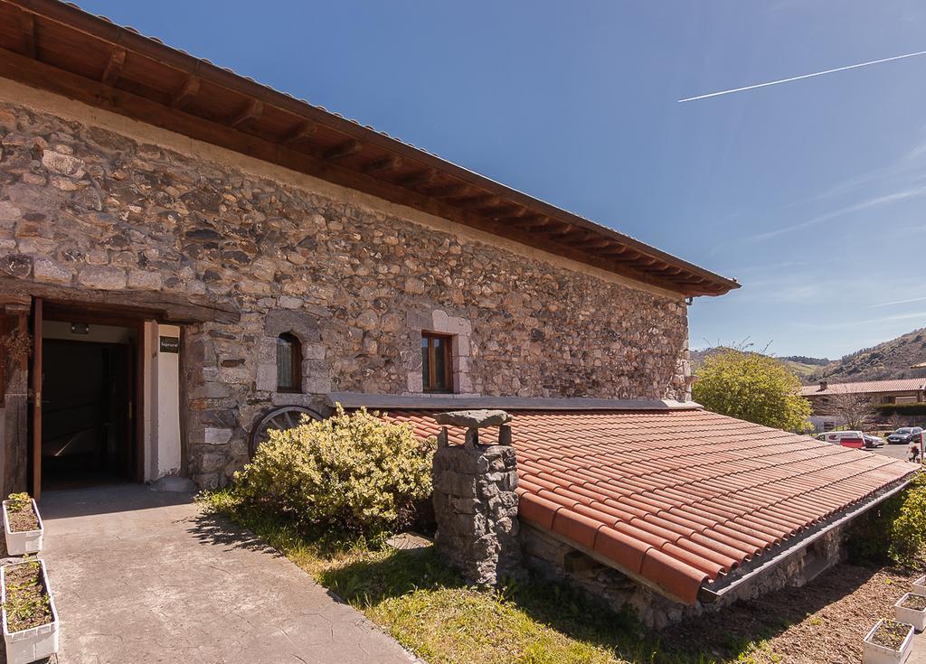 Casa rural Restaurante Aranburu Zestoa Bagian luar foto